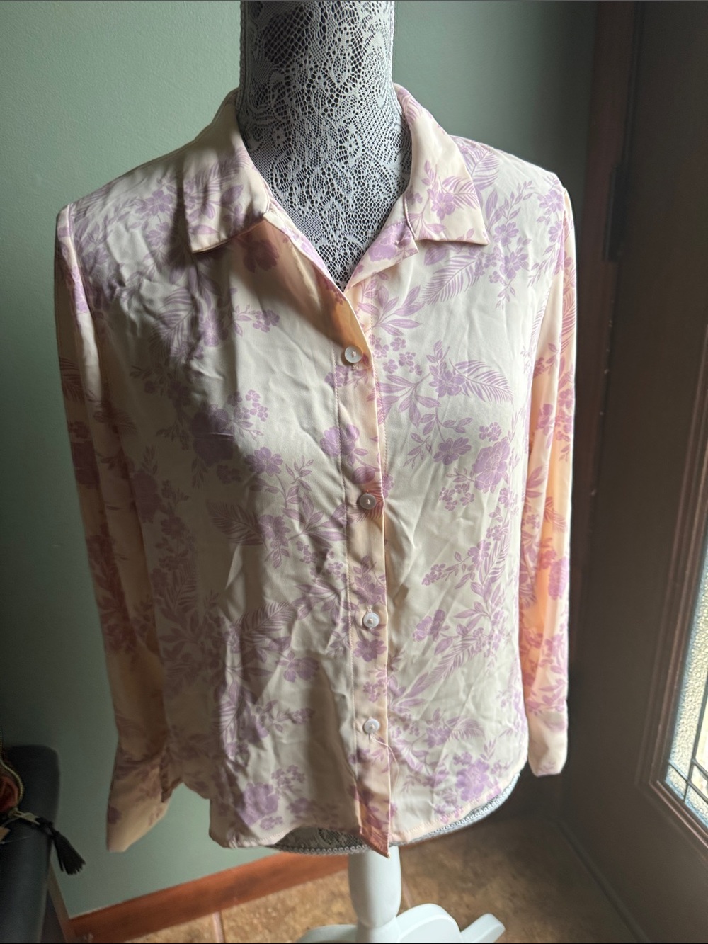 Endless Blu. Light Pink Floral Button-Up Blouse